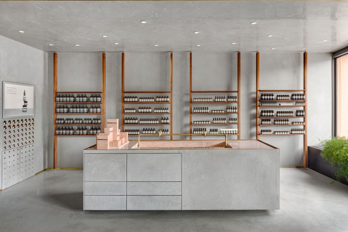 男士護(hù)膚套裝：特別為干性肌膚設(shè)計(jì)，提供深層滋養(yǎng)